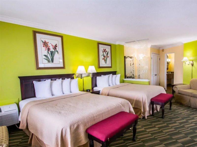 Quality Ormond Oceanfront Locanda