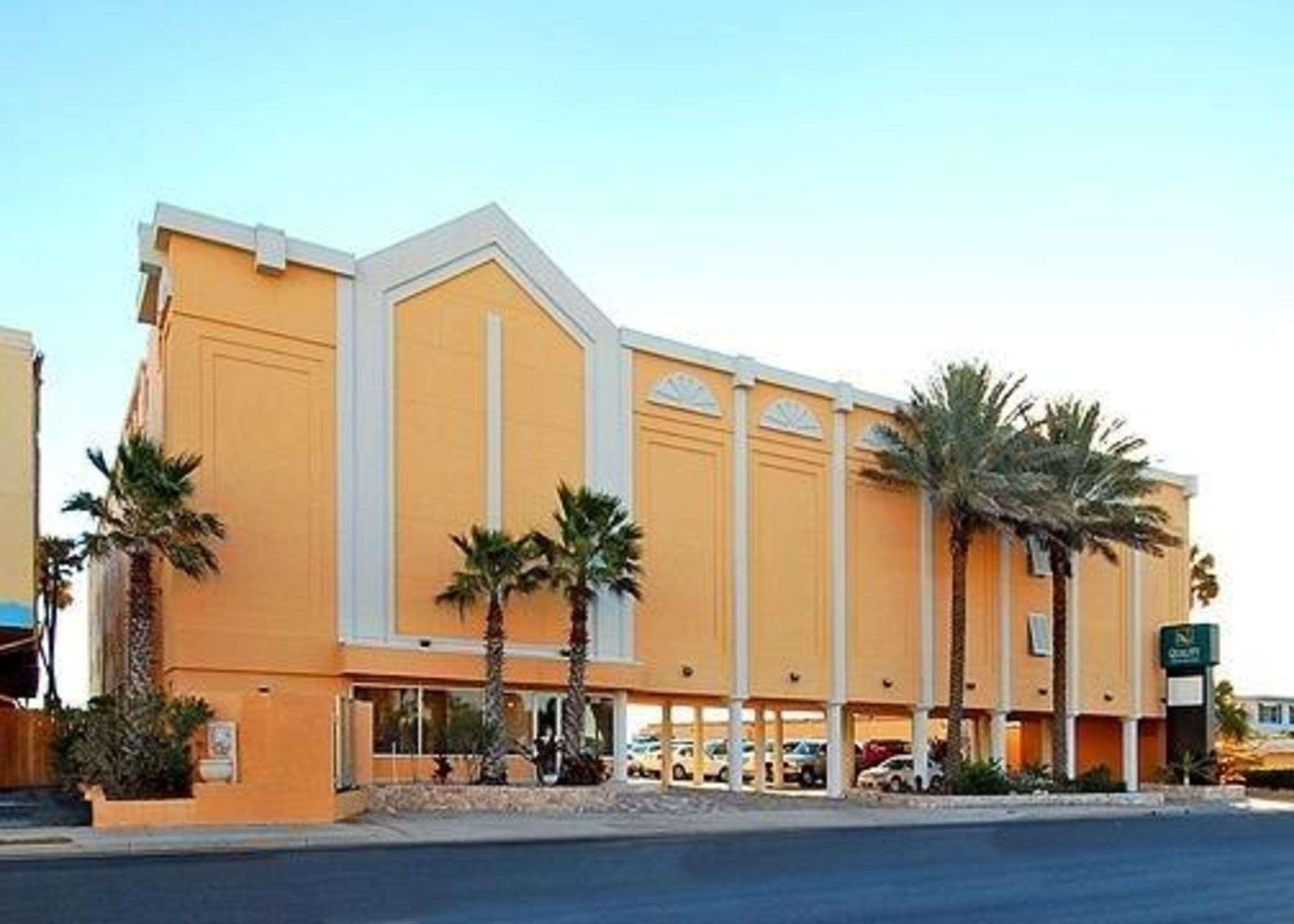 Locanda Quality Ormond Oceanfront 3*