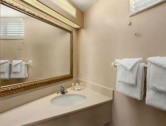 Quality Ormond Oceanfront Locanda 3*